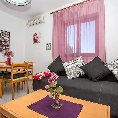 Apartament Olivista Croatia Nijvice