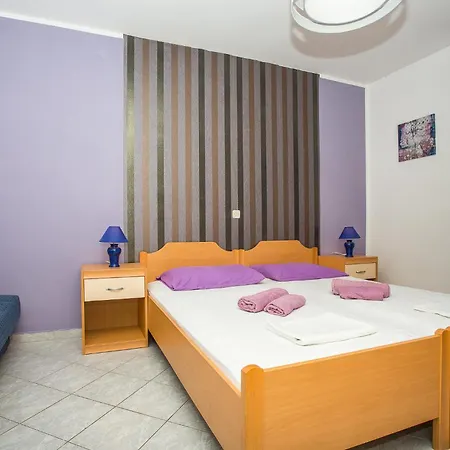 Apartment Olivista Croatia Njivice