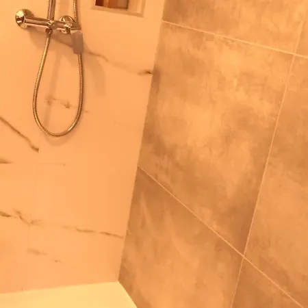 Apartment Olivista Croatia Njivice